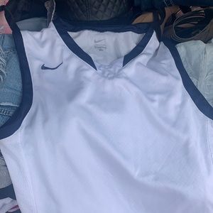 Nike sleeveless top